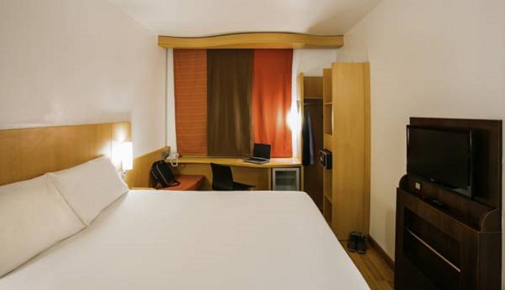 Ibis Lagos Ikeja Exterior foto
