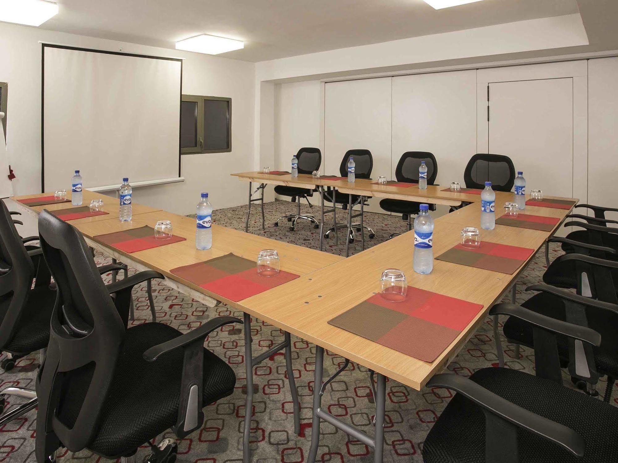 Ibis Lagos Ikeja Exterior foto